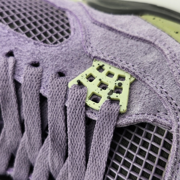 Jordan Athletic Shoes in Purple and Green - Picture 16 of 16